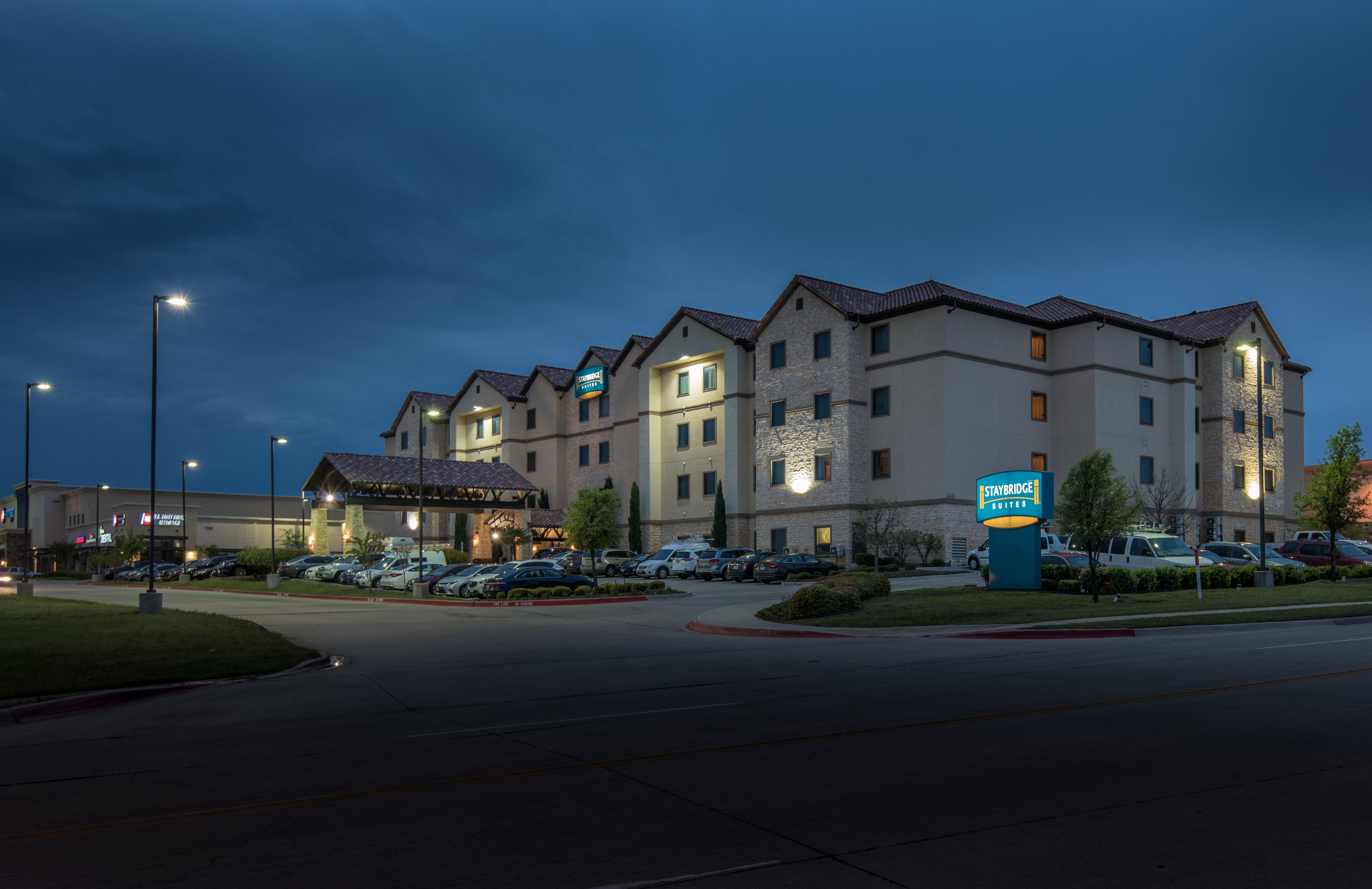 Staybridge Suites Dfw Airport North By Ihg Irving Exteriör bild