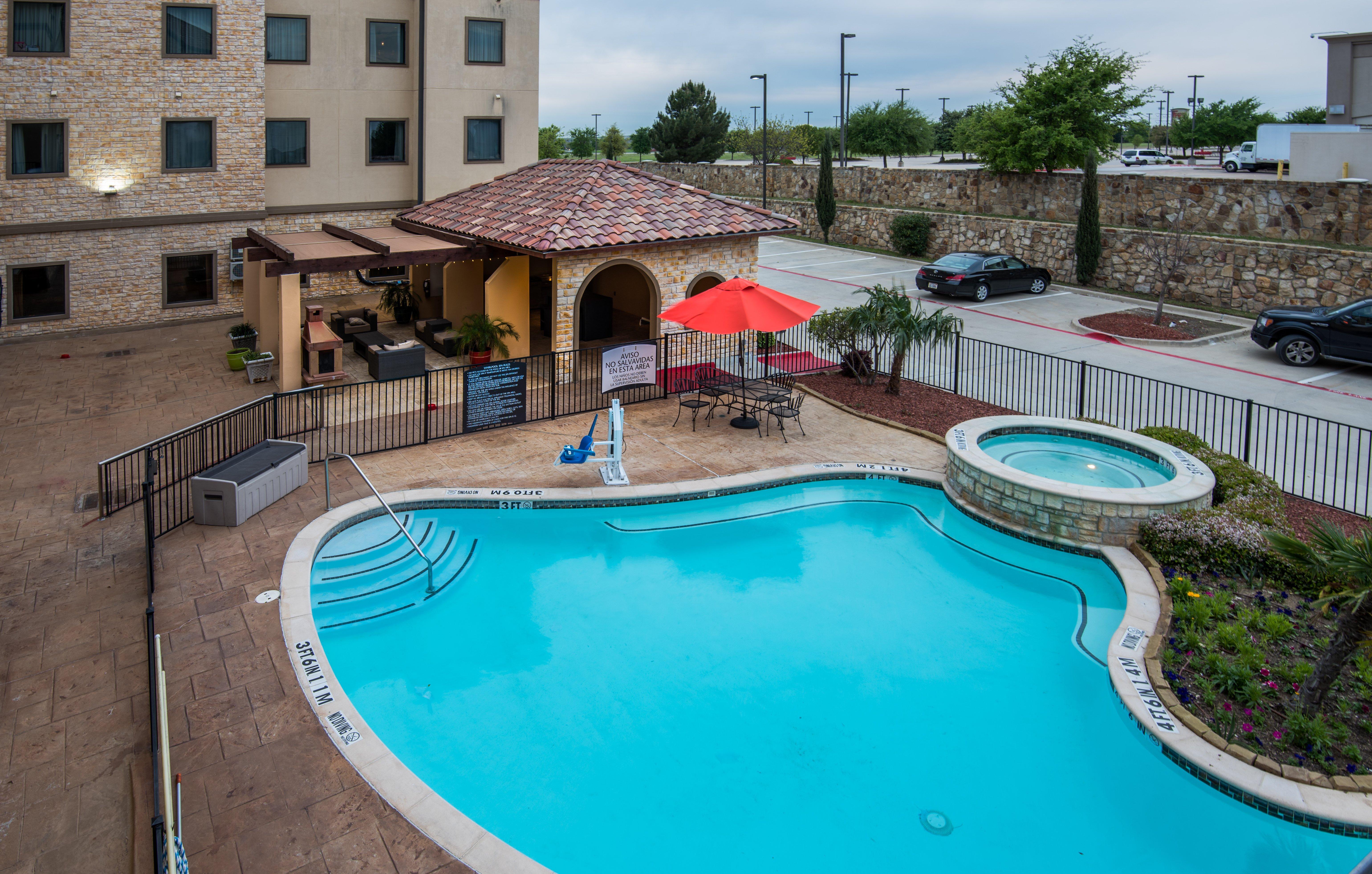 Staybridge Suites Dfw Airport North By Ihg Irving Exteriör bild